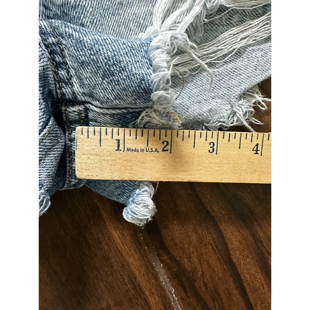 PacSun Vintage High Rise Ripped Denim Mini Shorts Light Wash Size 25‎ 2
